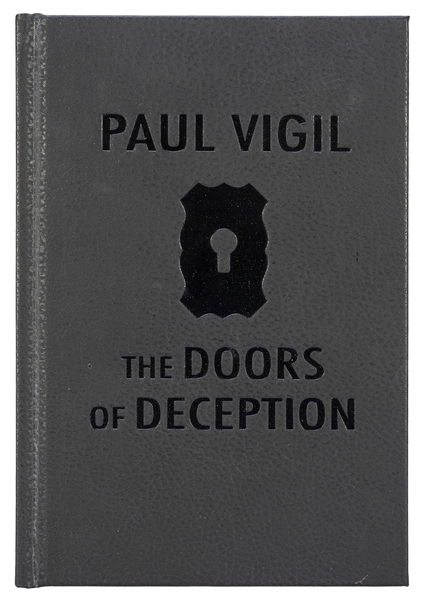  VIGIL, Paul. The Doors of Deception. [Dallas]: Dark Arts Pr...