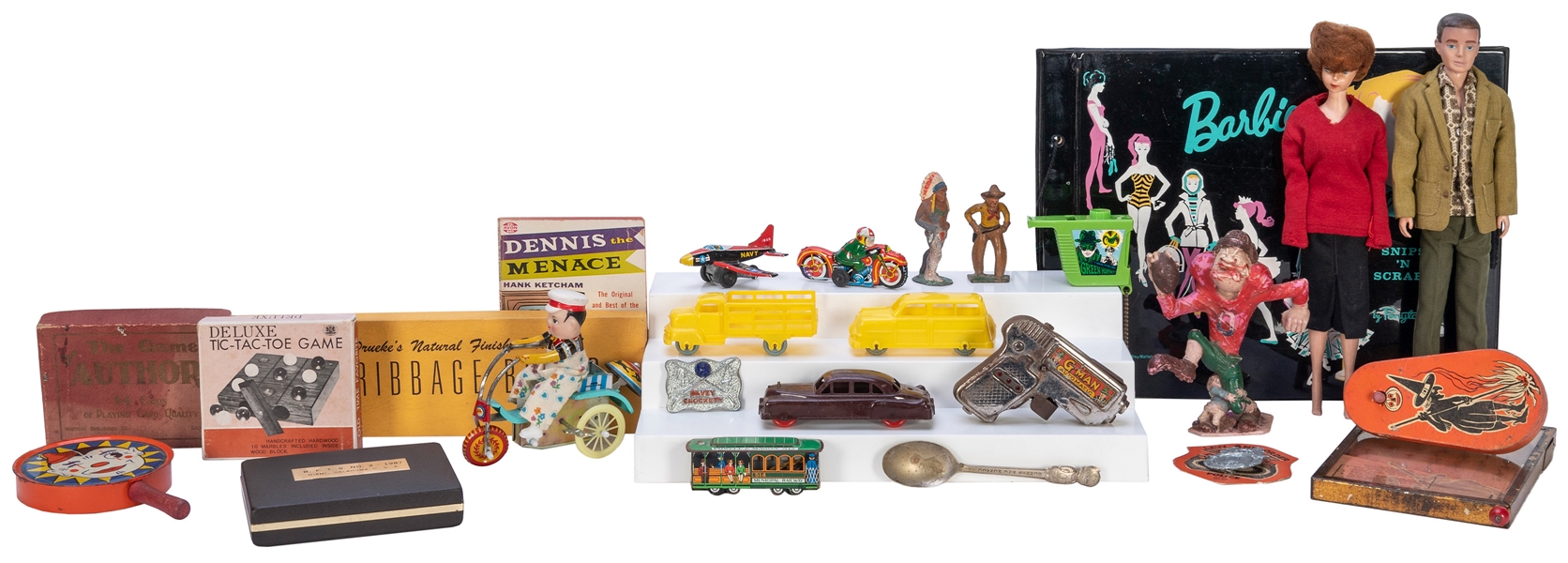  Assortment of small vintage toys. Approximately 30 pieces, ...