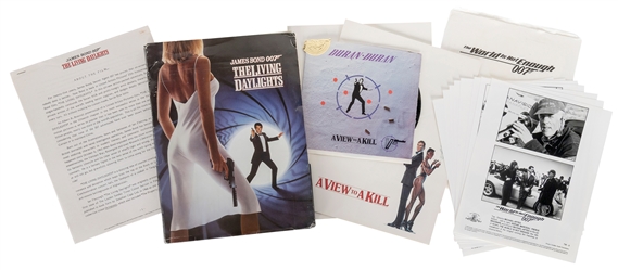  Group of 4 press packets for James Bond movies. Including: ...