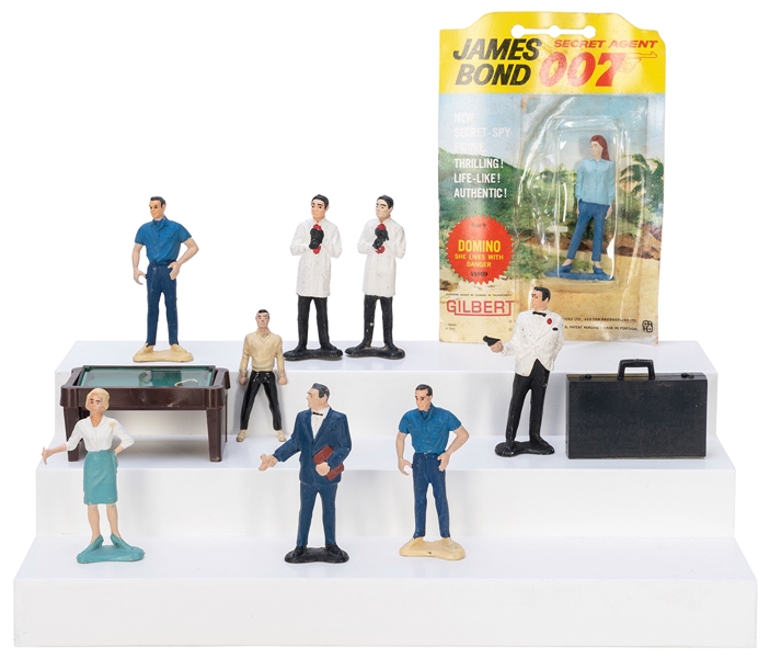  Group of 10 painted James Bond figurines or accessories in ...