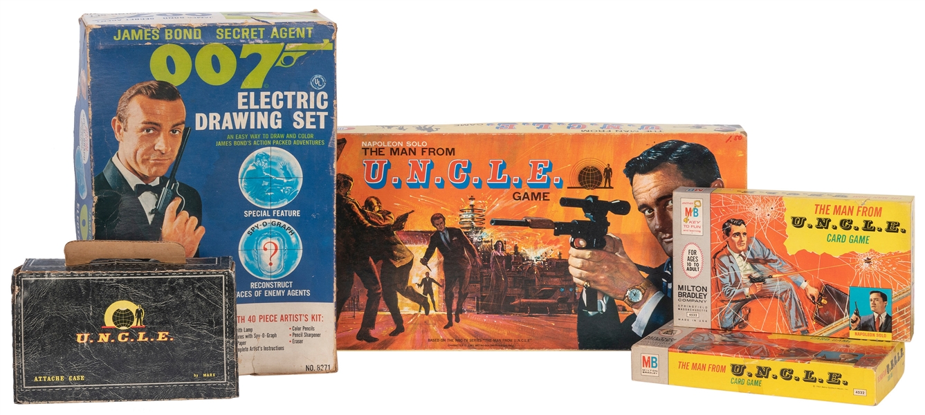  Group of 4 spy-themed games from the 1960s. Including: “Jam...