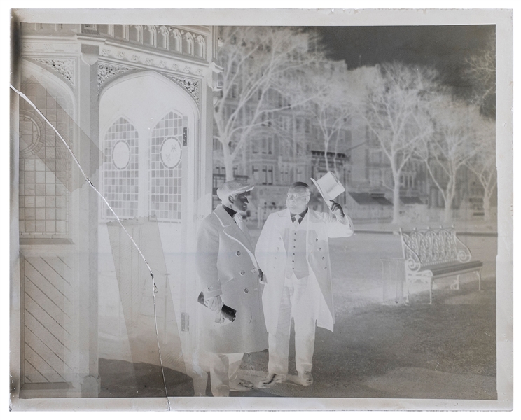  HOUDINI, Harry (Erik Weisz, 1874 – 1926). Glass Negative of...