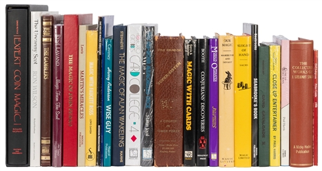  Lot of nearly 40 assorted books on magic and tricks. [V.p.,...