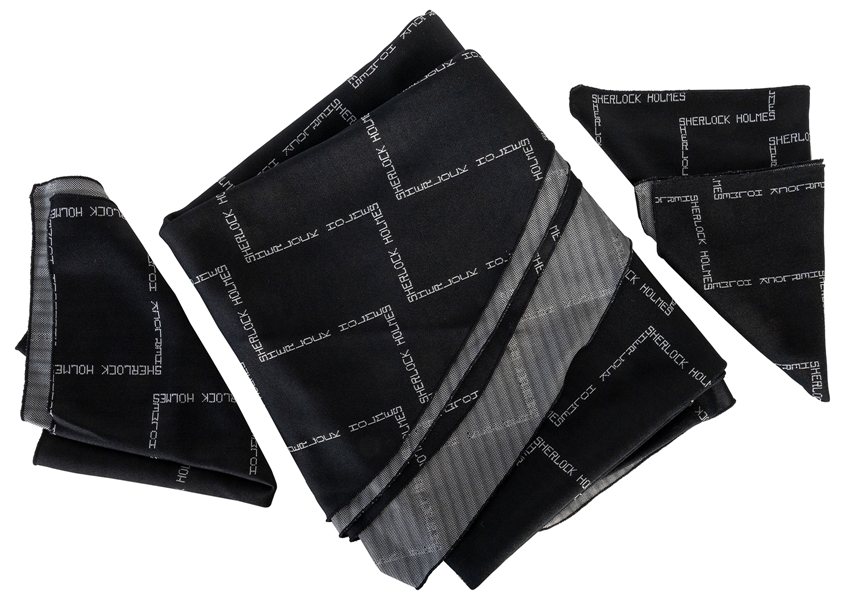  Table-cloth and matching napkins. Black cloth table-cloth w...