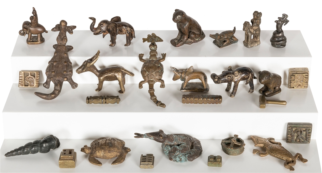  A group of 26 (mostly) Akan or Ashanti opium goldweights. [...