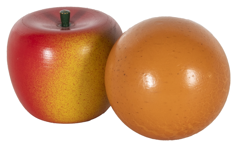  Apple and Orange. Azusa: Owen Magic Supreme, ca. 1980s. A t...