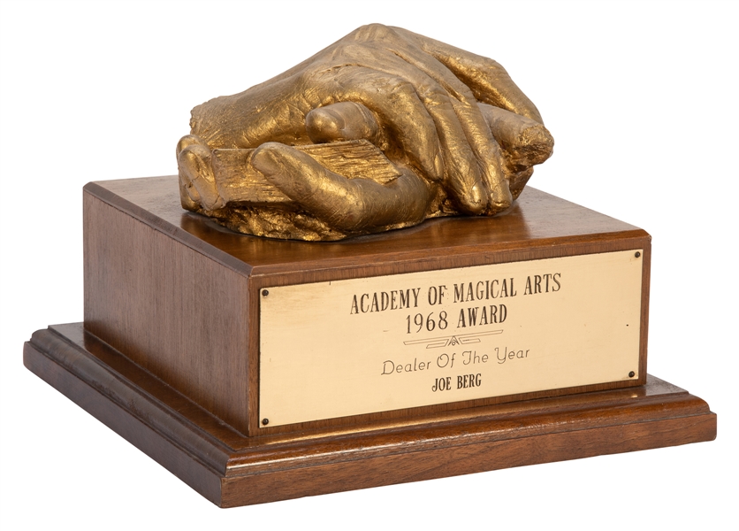  [VERNON, DAI] Joe Berg’s 1968 Magic Castle Award. Hollywood...