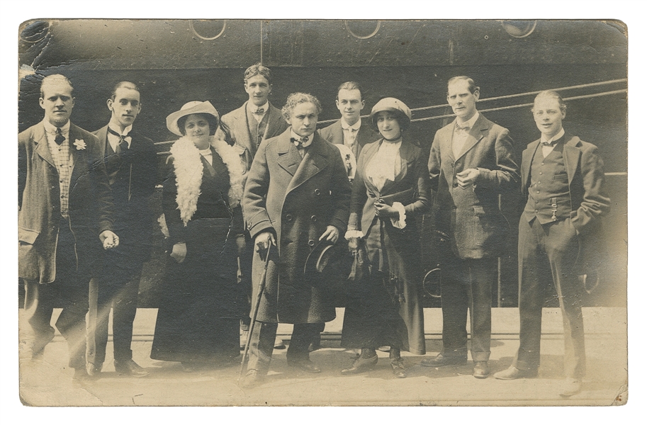  HOUDINI, Harry (Erik Weisz, 1874 – 1926). RPPC of Houdini a...