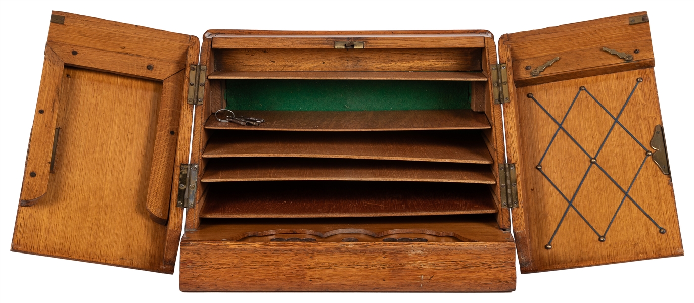  [TRAVEL DESK]. Antique portable locking document box. [Engl...