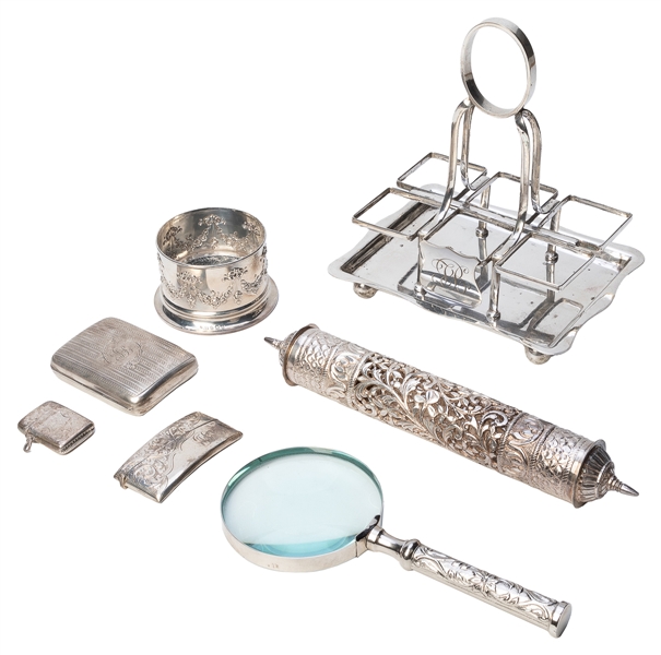  A group of 7 sterling silver or silver-plated items believe...