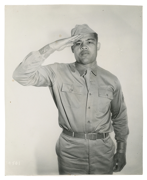  [BOXING]. [LOUIS, Joe (1914-1981)]. Press Photo of Army Sgt...