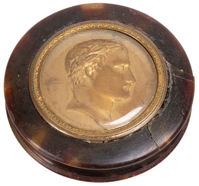  [SNUFF BOX]. [BONAPARTE, Napoleon (1769-1821), subject]. Na...