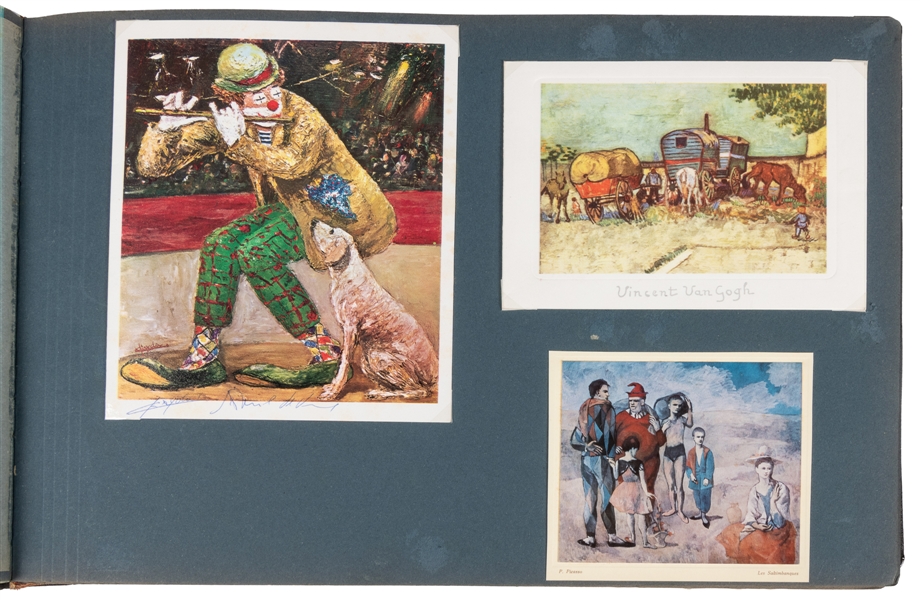  Scrapbook of circus greeting and holiday cards. V.p., 1910s...