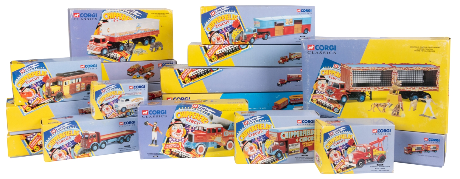  Corgi Classics Chipperfields Circus Lot of 19 in Original B...