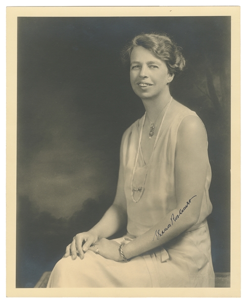  ROOSEVELT, Eleanor (1884-1962). Signed Photograph. [New Yor...