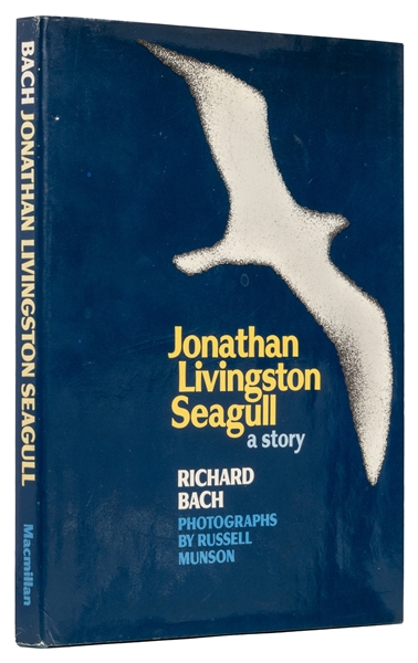  Bach, Richard. Jonathan Livingston Seagull. A Story. Macmil...