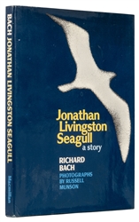  Bach, Richard. Jonathan Livingston Seagull. A Story. Macmil...