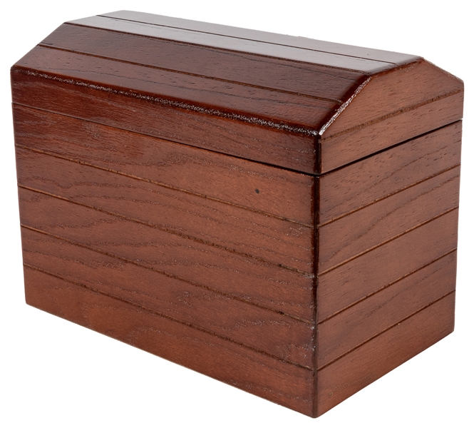 Treasure Box. Yokohama: Mikame Craft, 1998. Stained and lac...