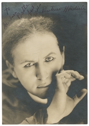 HOUDINI, Harry (Erik Weisz, 1874 – 1926). Houdini Portrait ...