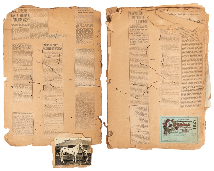  An Early 20th Century Circus Scrapbook. Folio (15 x 10 ½"),...