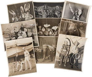  [WPA – FEDERAL THEATRE PROGRAM]. Large Group of Nearly 400 ...