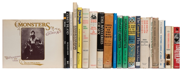  [CIRCUS & SIDESHOW]. Group of 24 volumes. Various titles in...