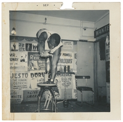  [HUBERT'S MUSEUM]. Group of 4 photos. Including: Hubert's M...