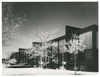  [PHOTOGRAPHY]. TURNER, Philip A. (American, 1932-2024). A L...