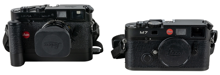  [PHOTOGRAPHY]. Philip Turners Cameras with Accessories. Le...