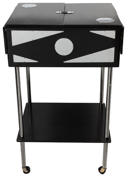  Nite Club Table. Colon: Abbotts Magic, 1970s. A stylish ta...