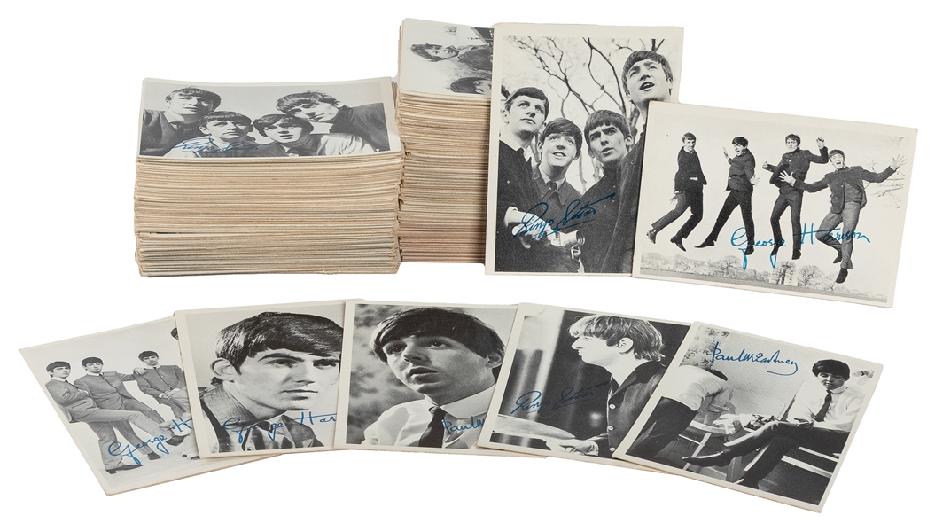  Topps 1964 Beatles Trading Card Collection (200+). Approxim...
