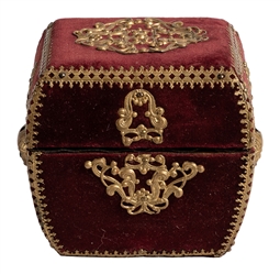  Coin Casket. New York: Martinka & Co., ca. 1900. Small jewe...