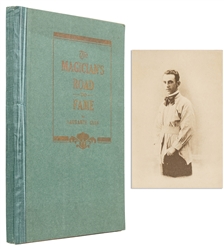  GLEN, Laurance. The Magician's Road to Fame. London: Ludo P...