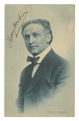  HOUDINI, Harry (Erik Weisz, 1874 – 1926). Portrait Postcard...